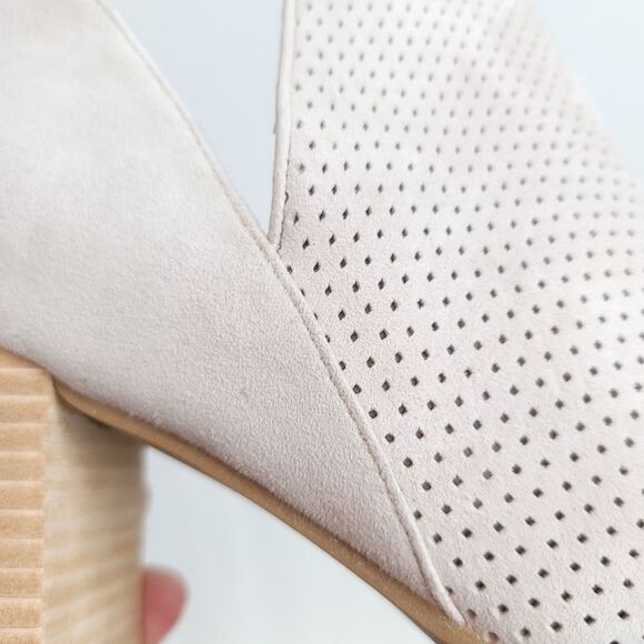 Cole Haan Suede Open Toe Booties Slip-On Taupe Perforated New - Picture 7 of 14